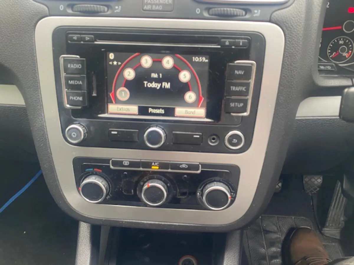 2012 Volkswagen Scirocco 2.0Tdi 140BHP - Image 6