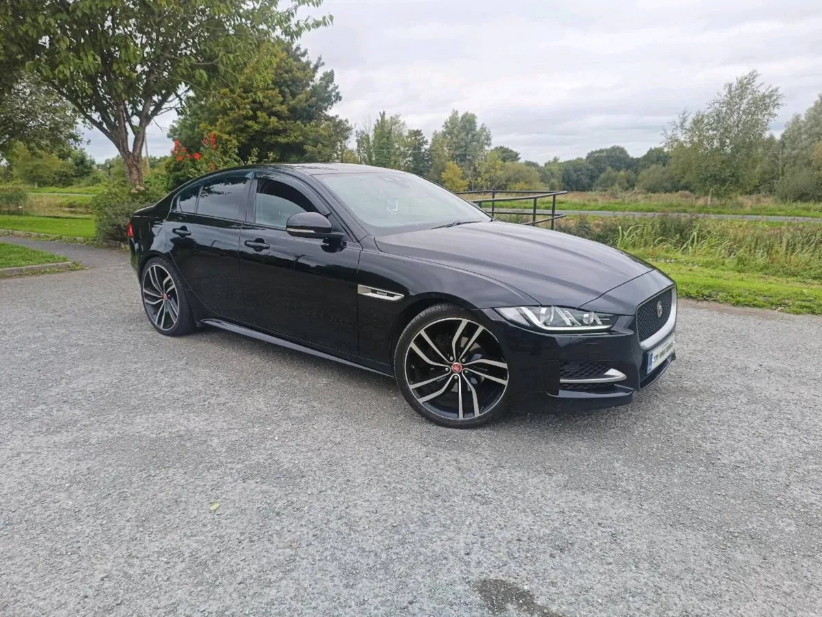 Jaguar XE 17 r-sport 180bhp - Image 2