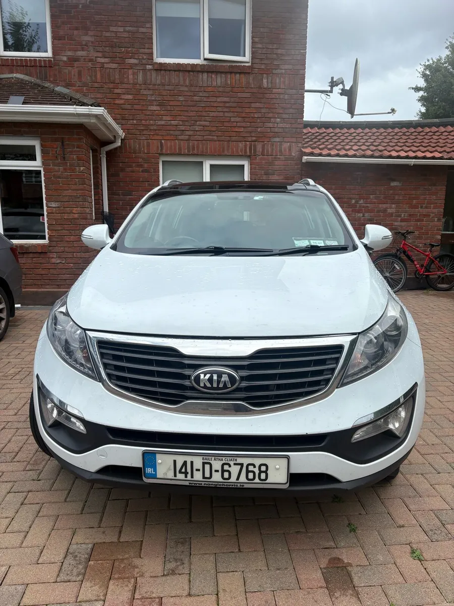 2014 sportage with apple carplay - Image 1