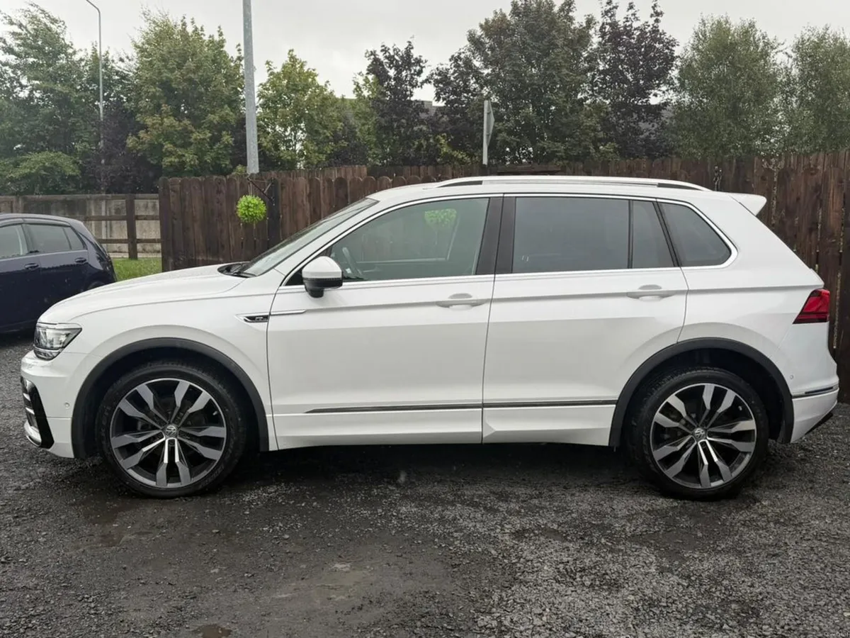 Volkswagen Tiguan 2.0TDI 4 MOTION - RLINE - PEARL - Image 4
