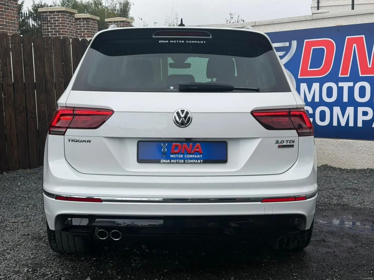 Volkswagen Tiguan 2.0TDI 4 MOTION - RLINE - PEARL - Image 6