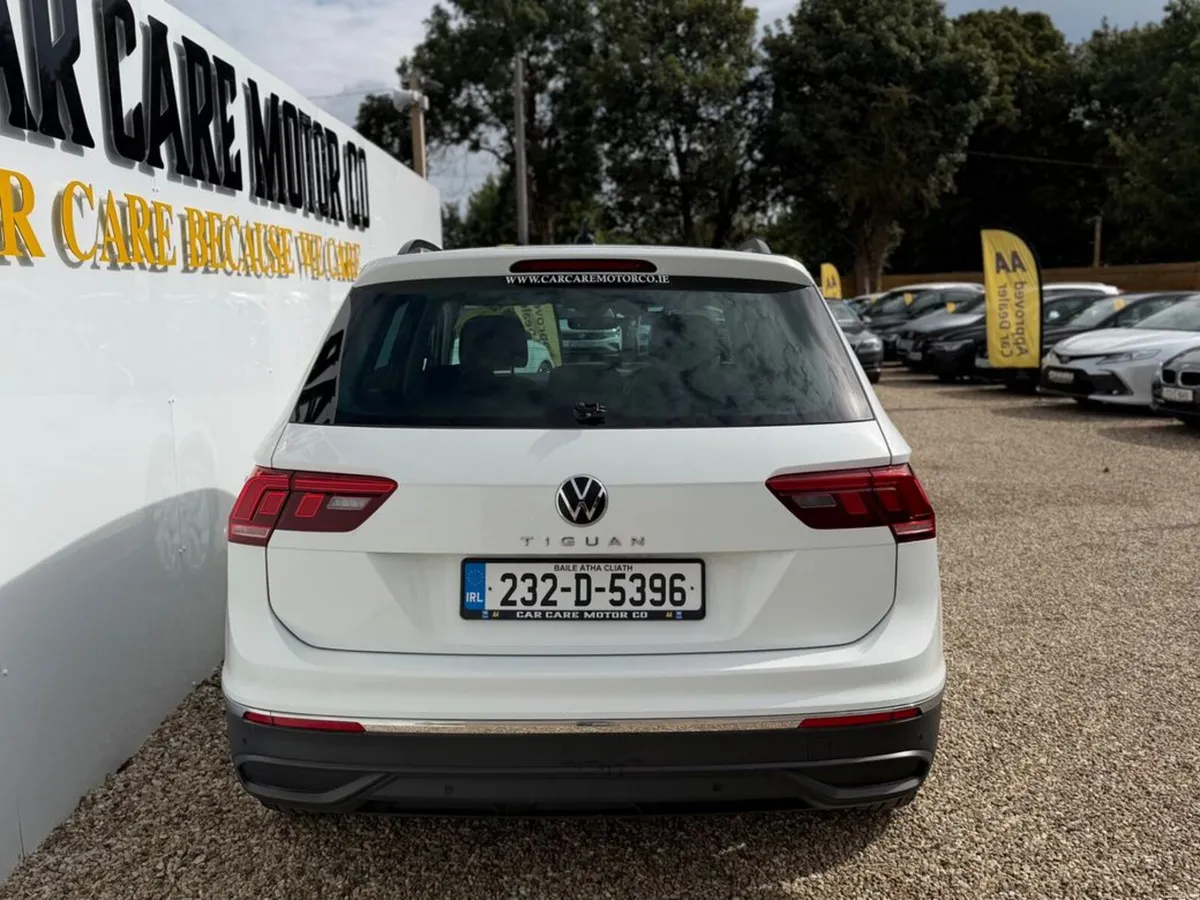 Volkswagen Tiguan Life 2.0tdi D7F 150HP 5DR Auto - Image 5