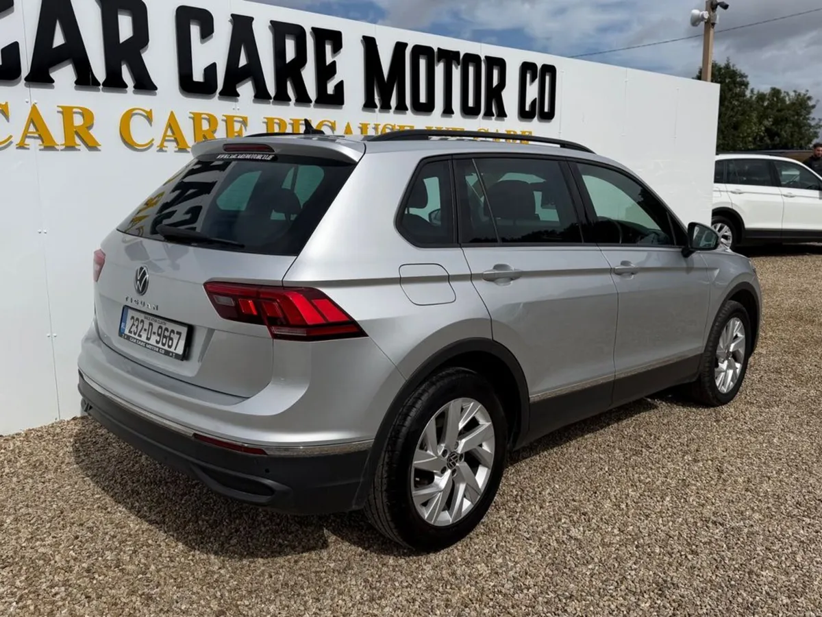 Volkswagen Tiguan Life 2.0tdi D7F 150HP 5DR Auto - Image 4