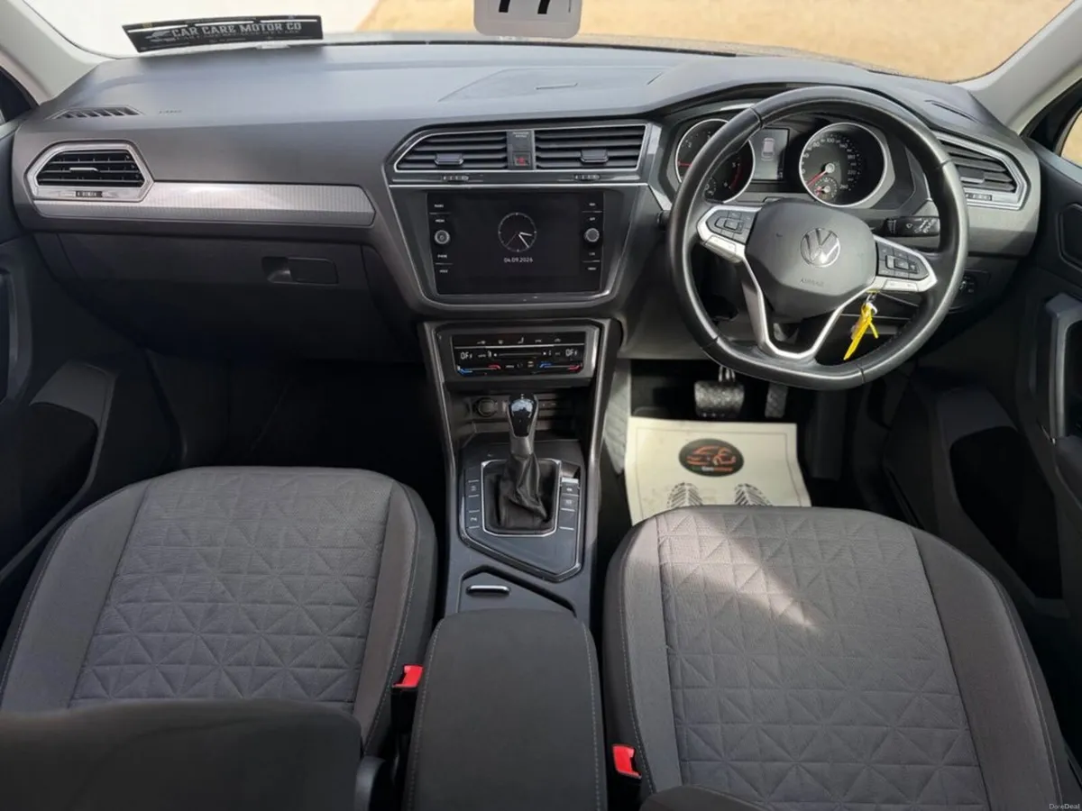 Volkswagen Tiguan Life 2.0tdi D7F 150HP 5DR Auto - Image 6