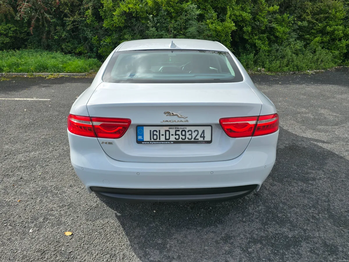 2016 Jaguar XE Prestige 2.0d 163hp Manual - Image 5