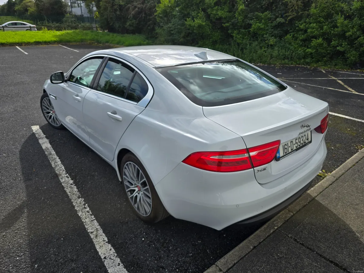 2016 Jaguar XE Prestige 2.0d 163hp Manual - Image 6