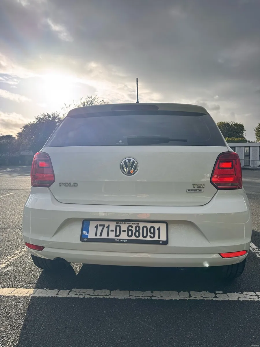 Volkswagen Polo AUTOMATIC 1.2 - Image 5