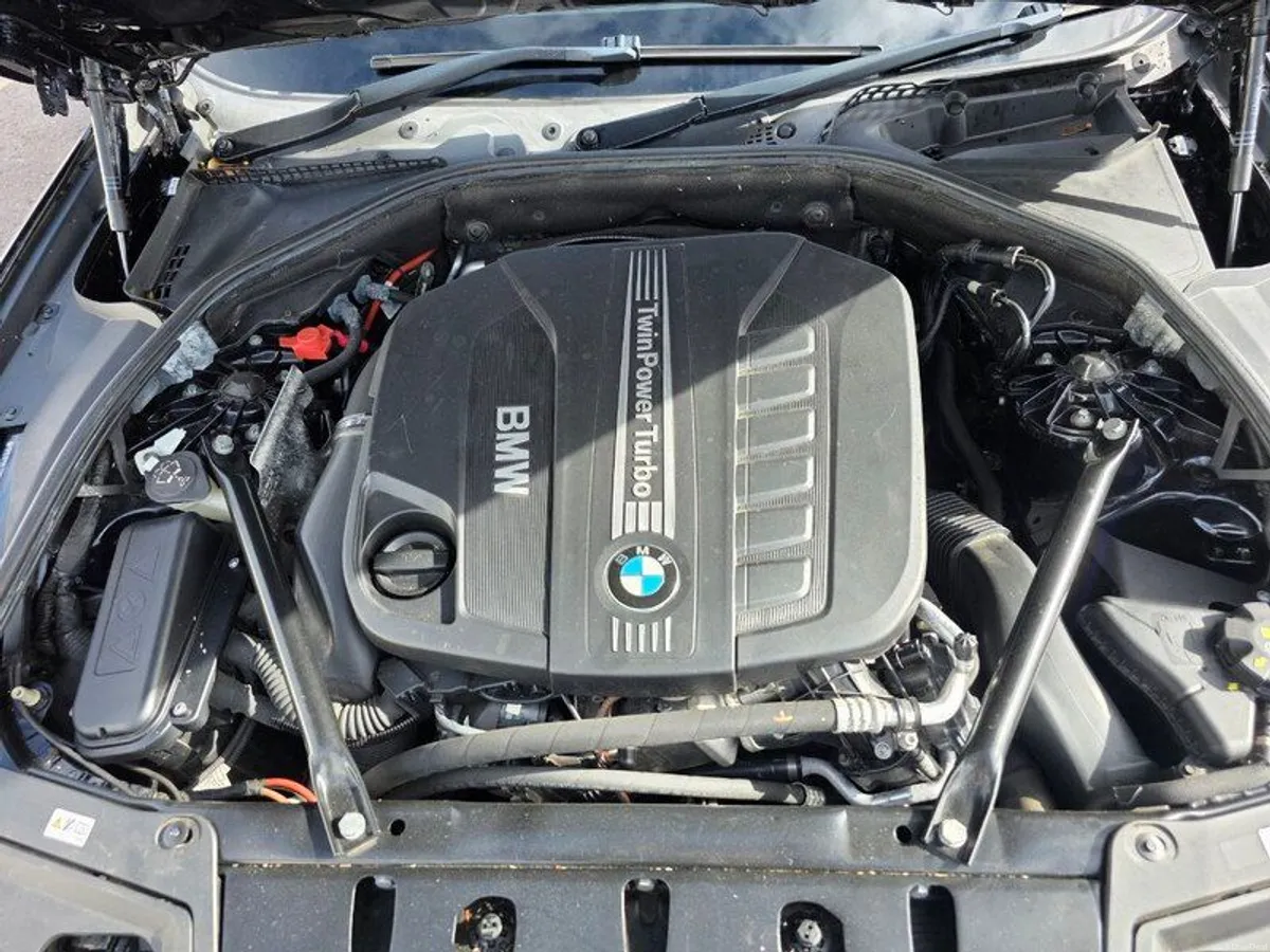 2016 BMW 5 Series 3.0 litre M sport - Image 4