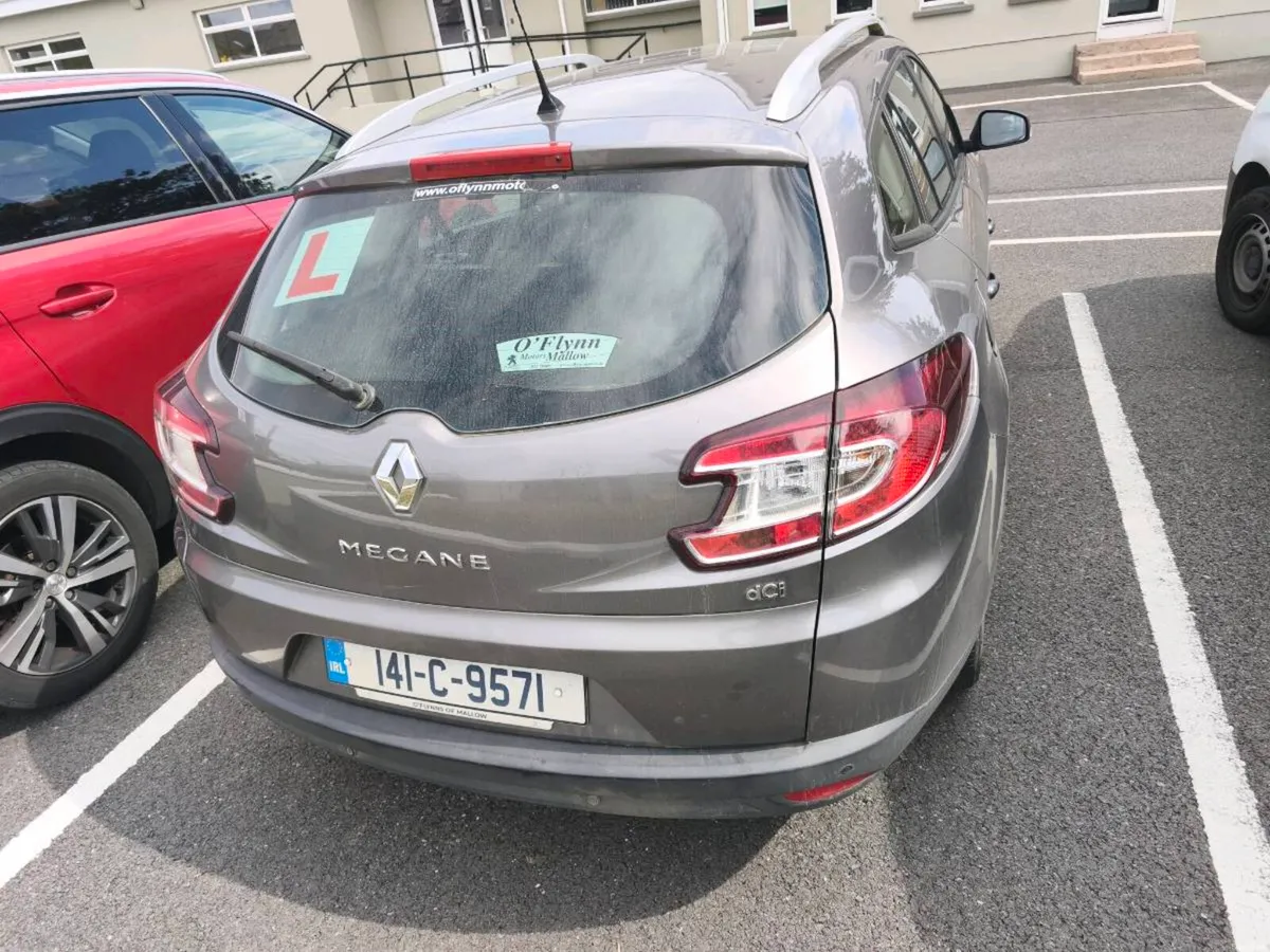Renault Grand Megane, Taxed 01/27, NCT Fail - Image 5