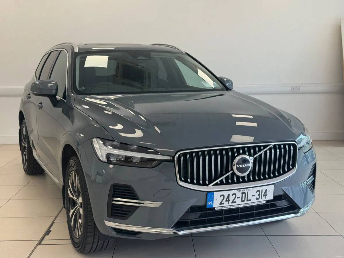Volvo XC60 2024 - Image 2
