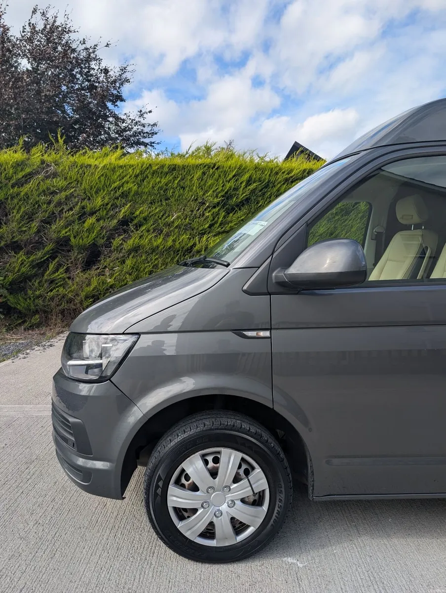 Volkswagen Transporter 2018 Full Mobility Vehicle - Image 2