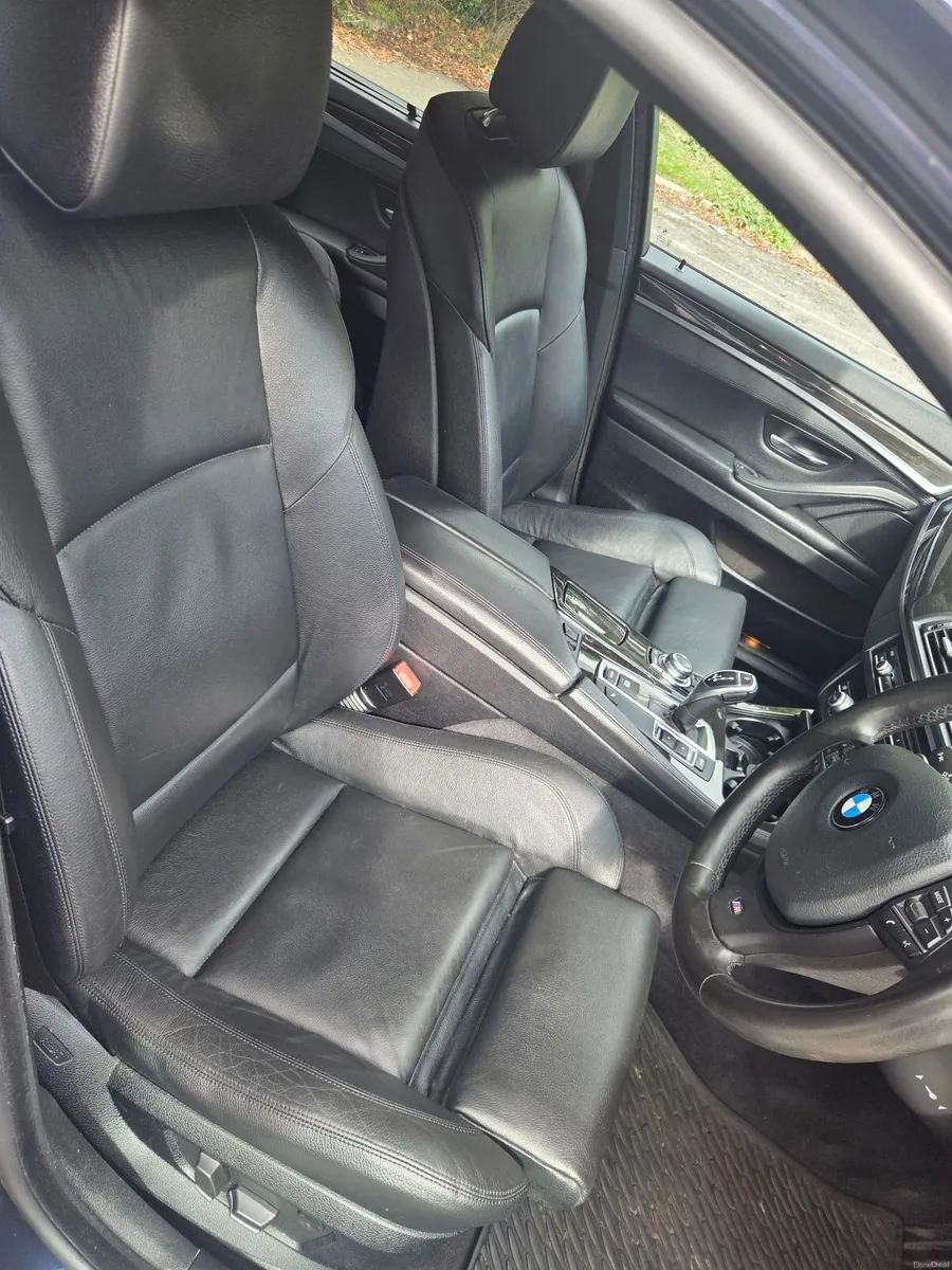 BMW 5-Series 2012 - Image 3