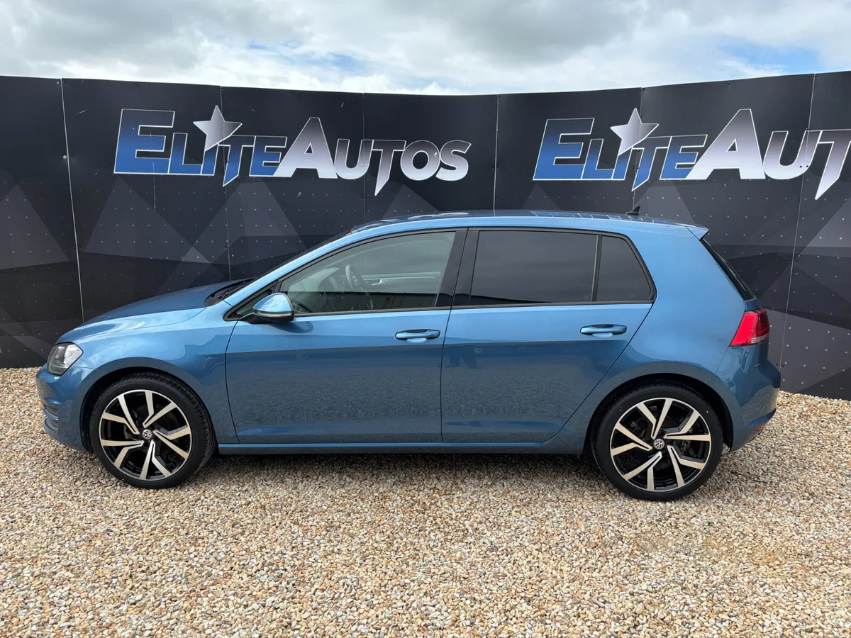 Volkswagen Golf TSI DSG Comfortline 2015 - Image 2