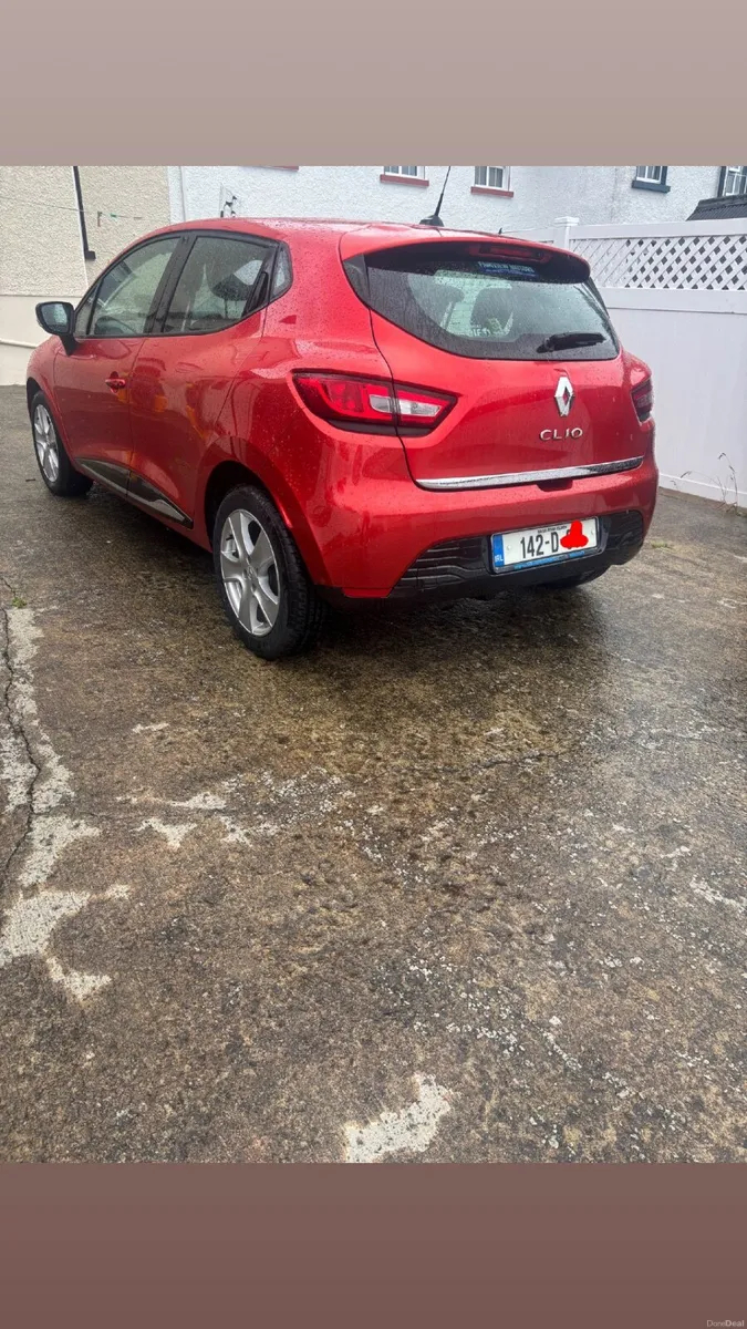 Renault Clio 2014 - Image 2