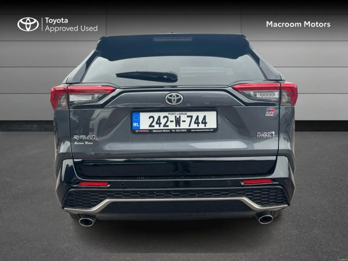 Toyota RAV4 RAV4 PLUG-IN HYB GR SPORT - Image 4