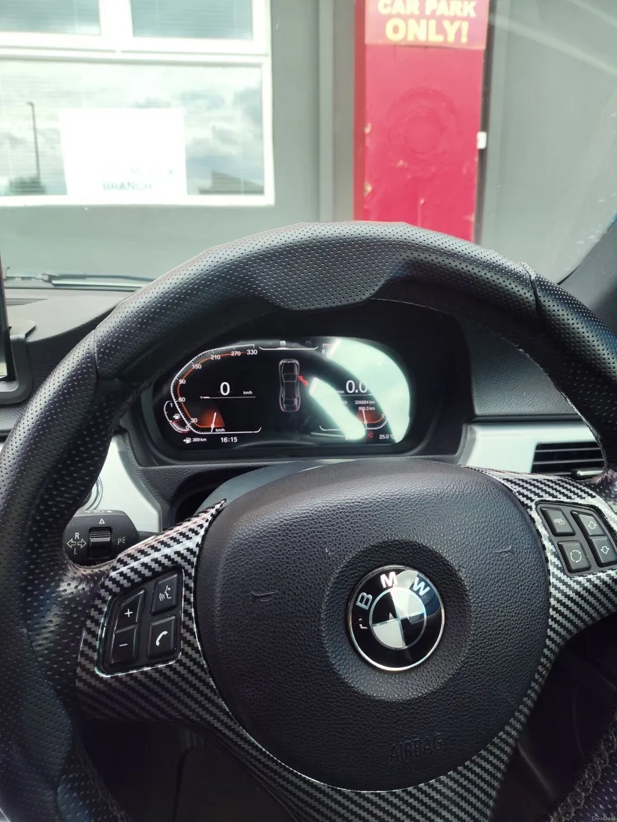 BMW 3-Series 2010 E92 2.0 diesel manual - Image 5