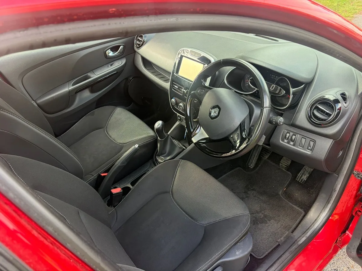 2017 RENAULT CLIO 1.5 DIESEL MANUAL - Image 5