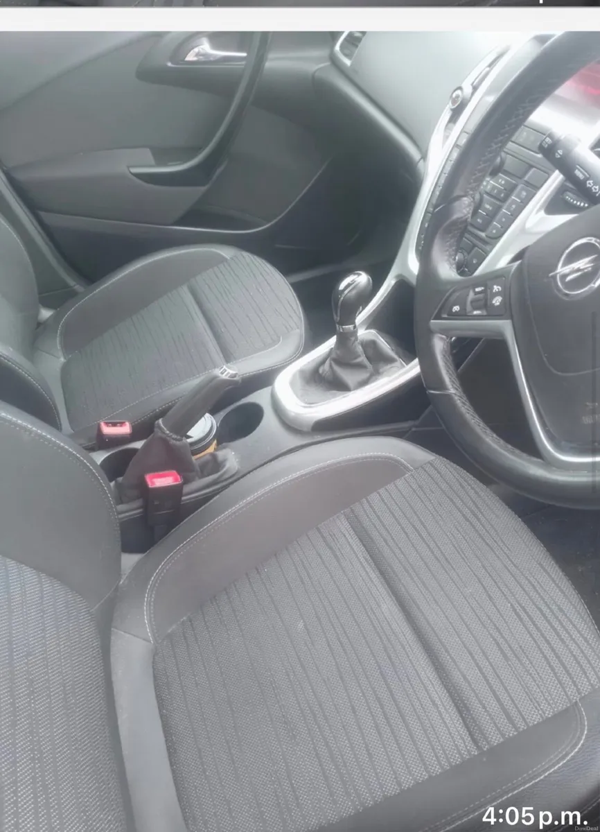 Opel Astra 2015 - Image 6