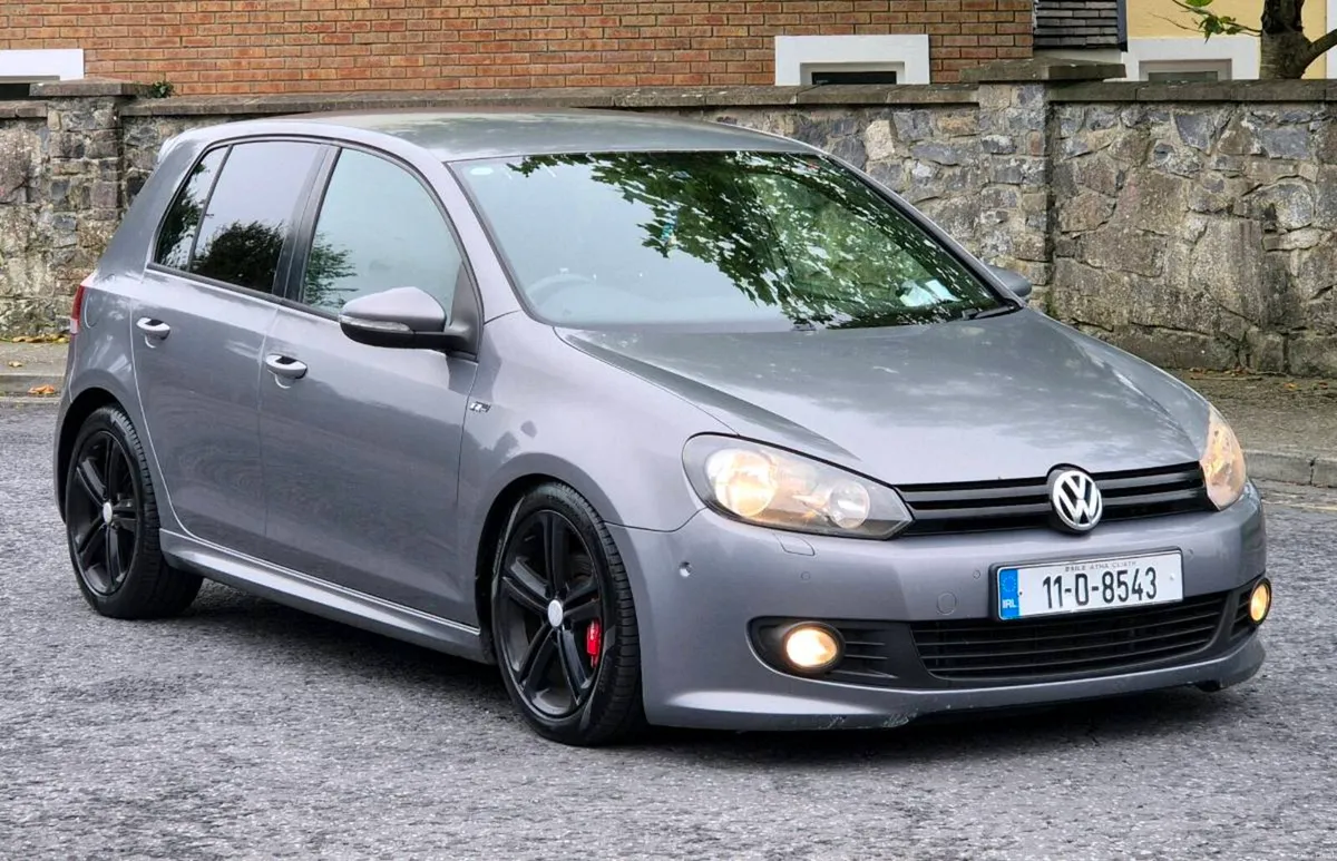 Volkswagen Golf R-Line ▪︎ AUTOMATIC ▪︎ - Image 1