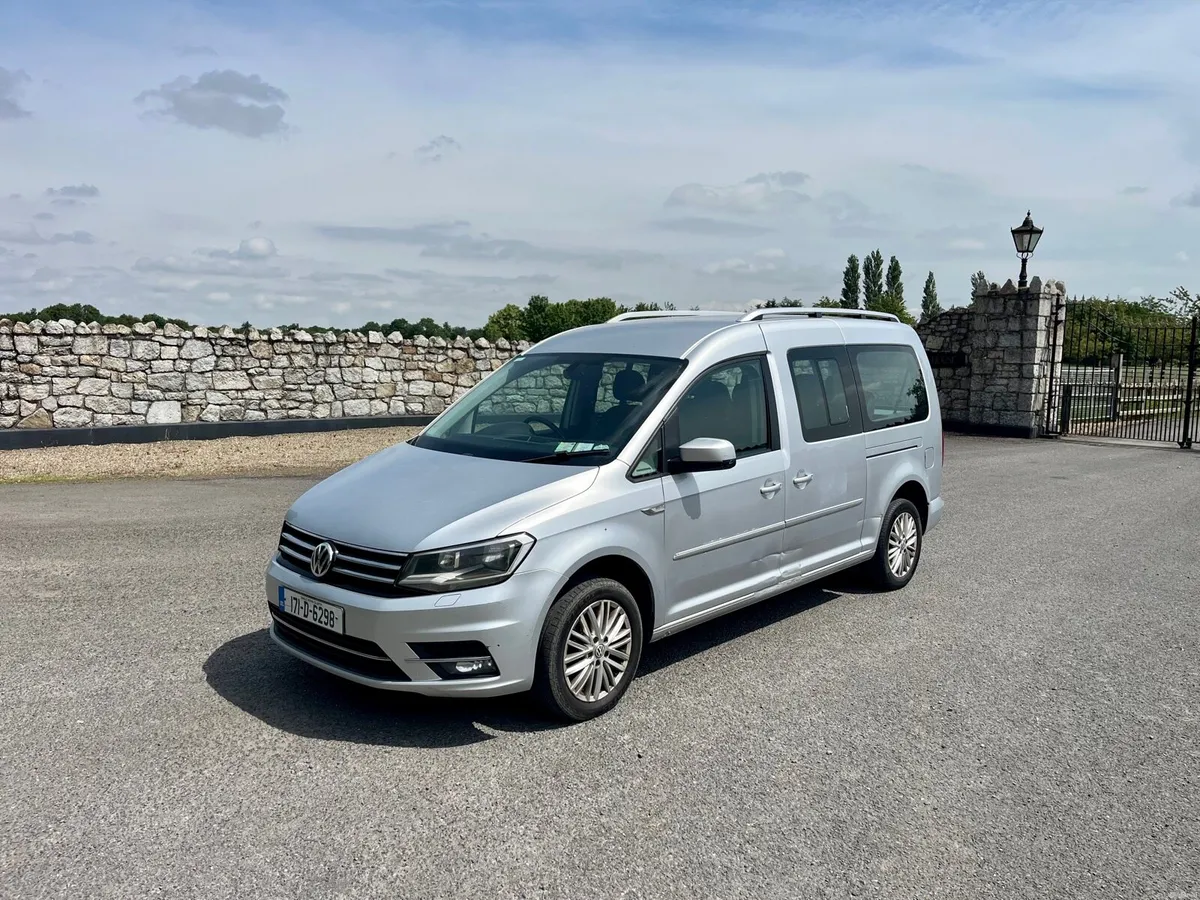 2017 Volkswagen Caddy MaxiLife 7 seater - Image 2