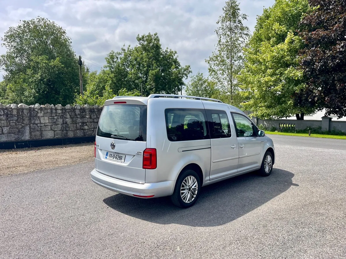 2017 Volkswagen Caddy MaxiLife 7 seater - Image 4