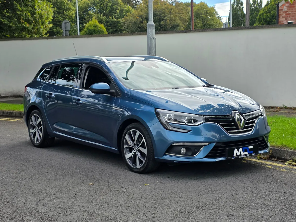 2017 Renault Megane Sport Tourer Dynamique Nav - Image 5