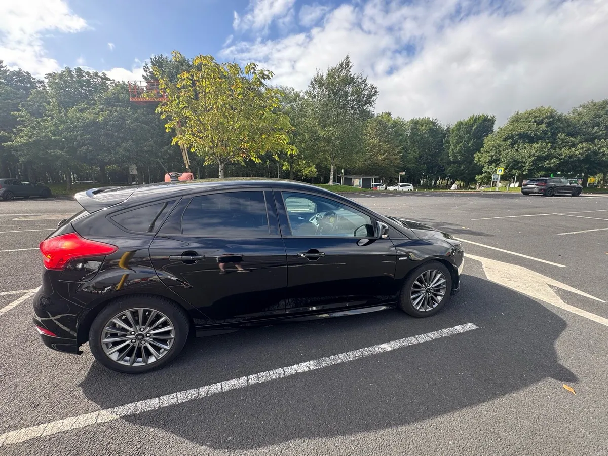 Ford Focus Ecoboost 1.0 Litre - Image 5