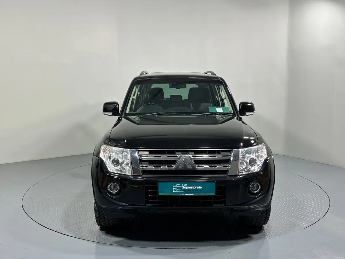Mitsubishi Pajero 3.2 High Spec Auto 7 Seater 141 - Image 2