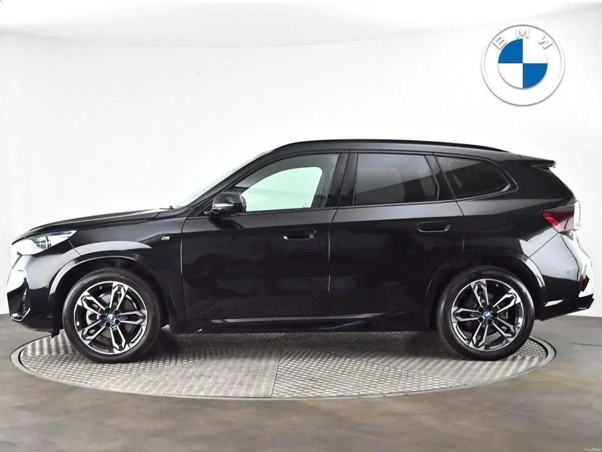 BMW iX1 xDrive30 M Sport - Image 3