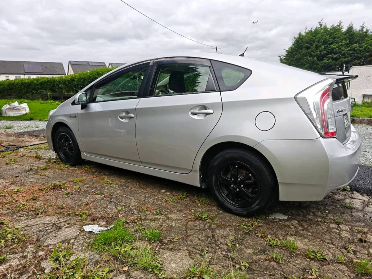 Car for sale - Image 4