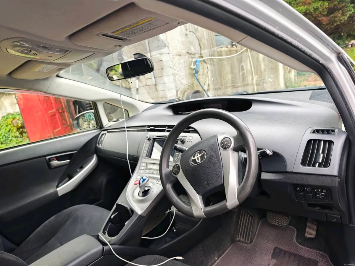 Car for sale - Image 5