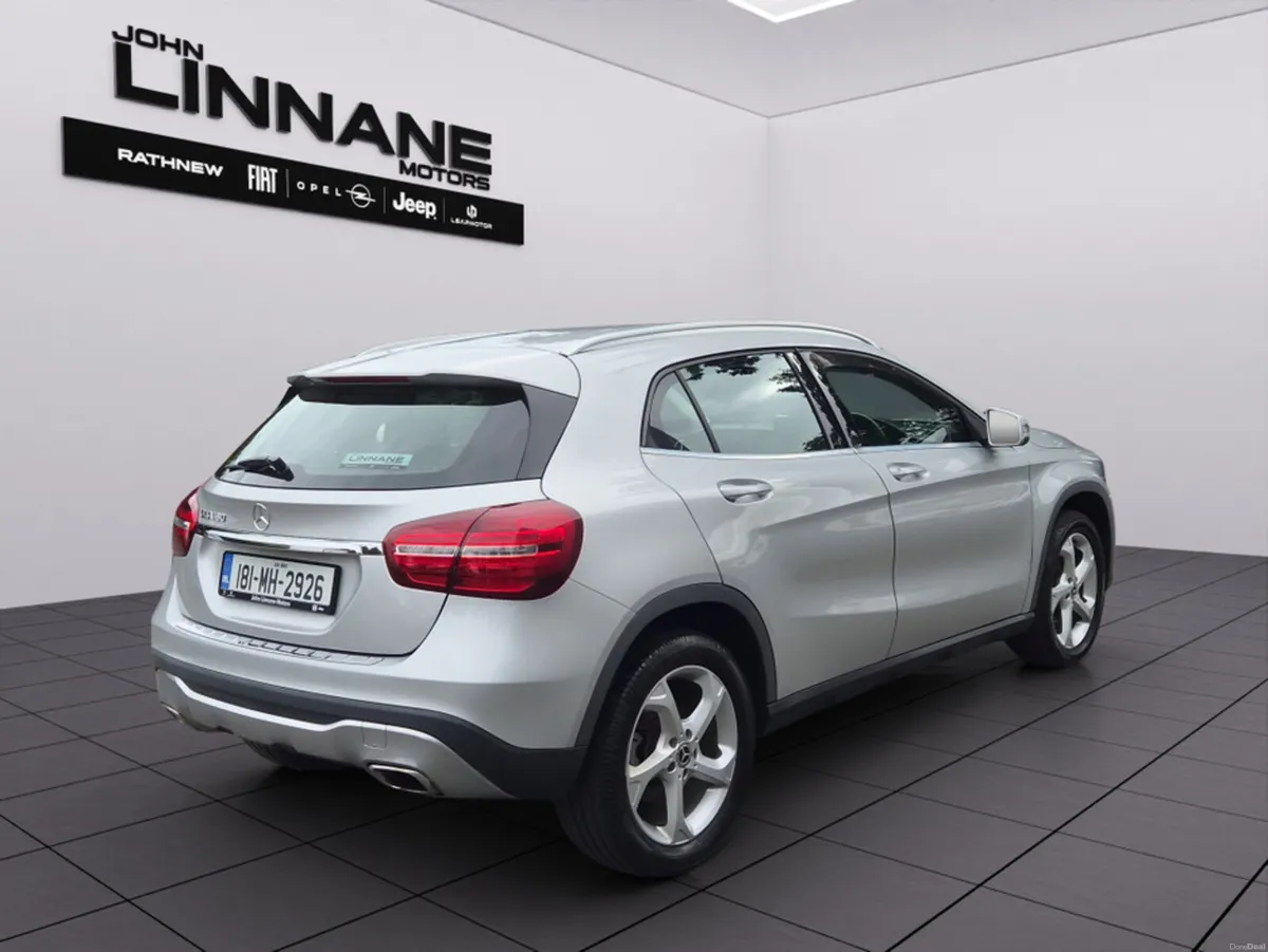 Mercedes-Benz GLA 180 URBAN 5DR AUTO - Image 5