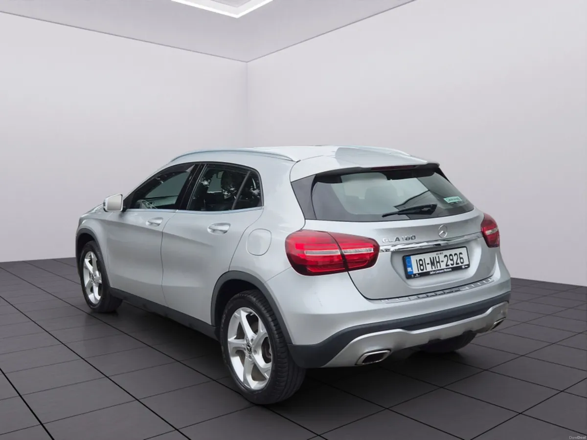 Mercedes-Benz GLA 180 URBAN 5DR AUTO - Image 3