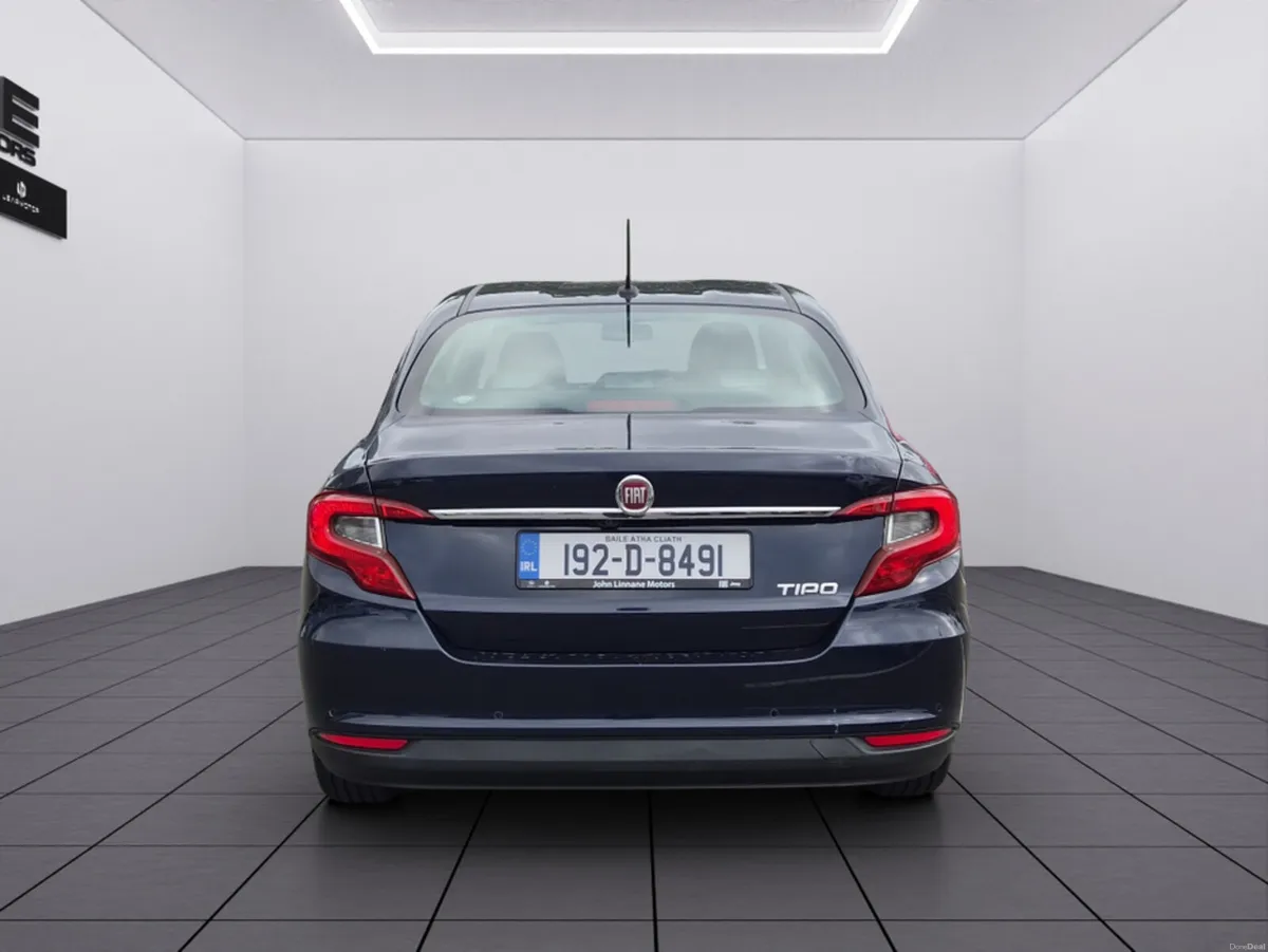 Fiat Tipo SD 1.6 MJ 120HP LOUNGE 4DR - Image 4