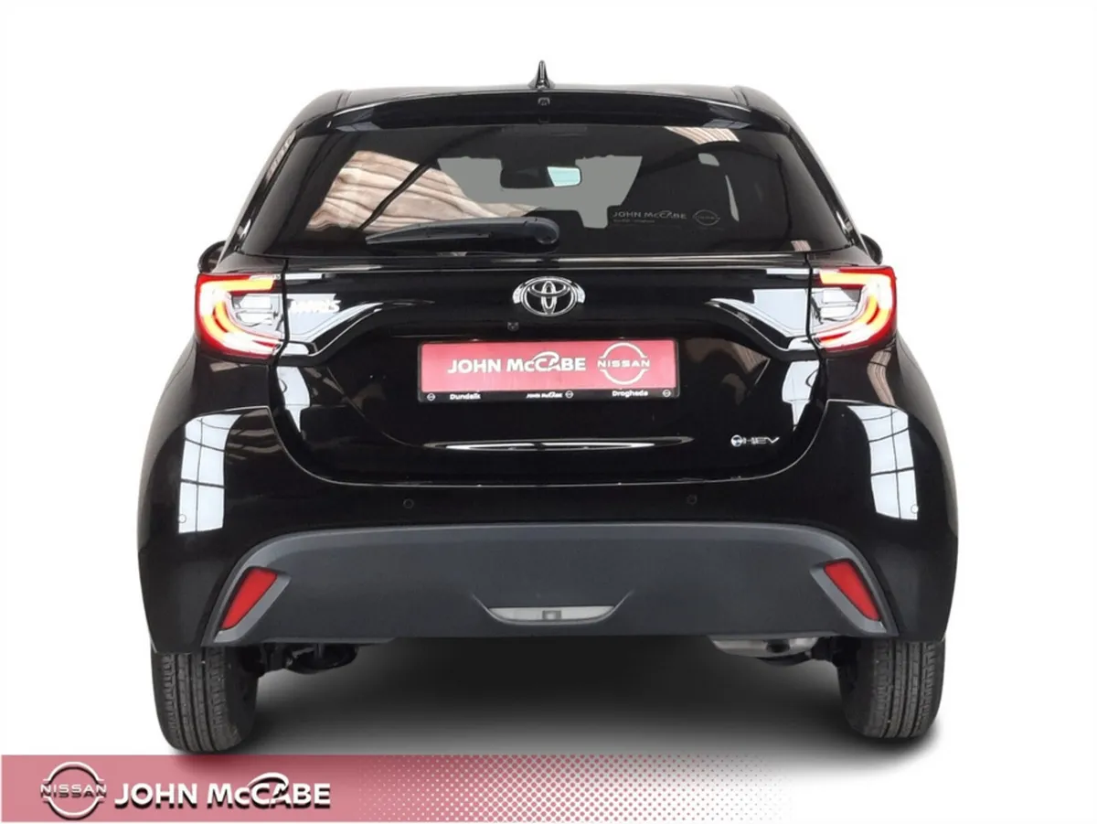 Toyota Yaris HYBRID LUNA AUTOMATIC *RETAIL PRICE € - Image 6