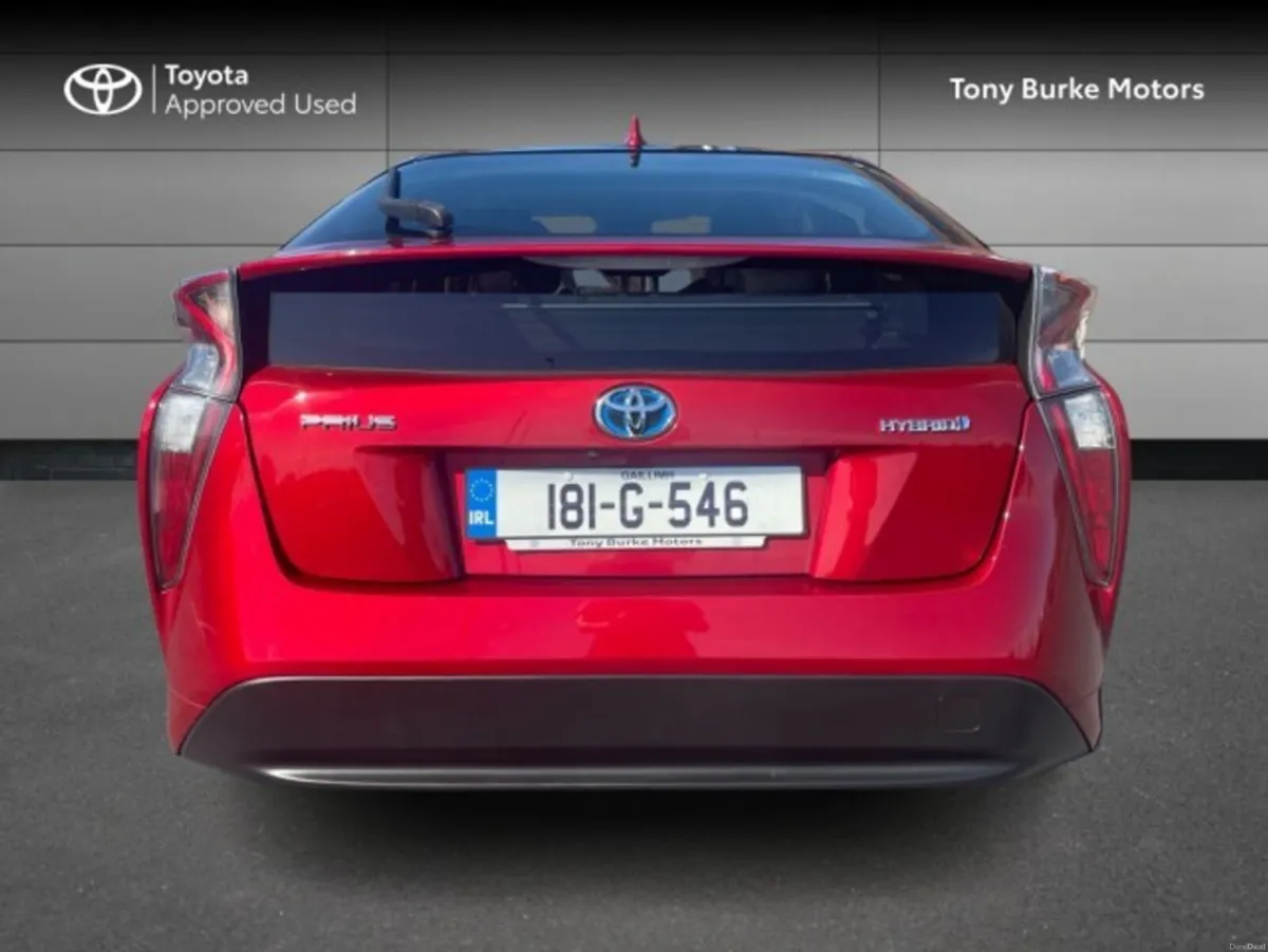 Toyota Prius - 1.8 Hybrid - Luxury Edition - 5dr - - Image 6