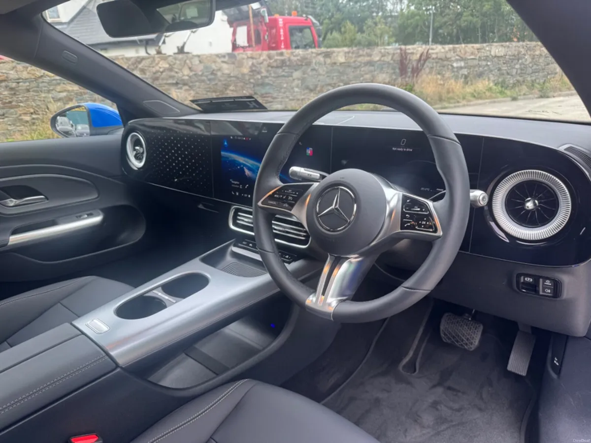 Mercedes-Benz CLA CLA250+ EQ TECH SPORT - Image 6