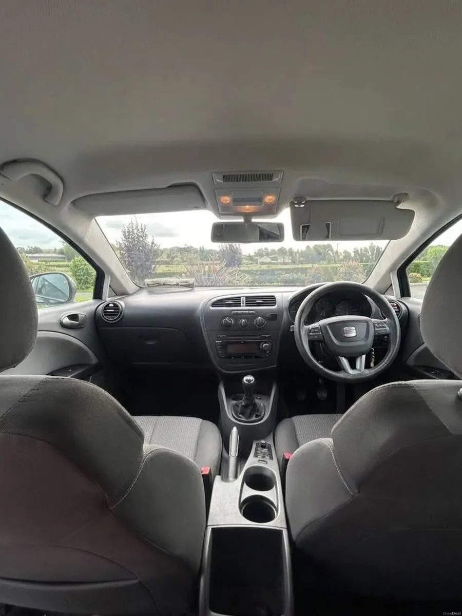 SEAT Leon 2010 - Image 4