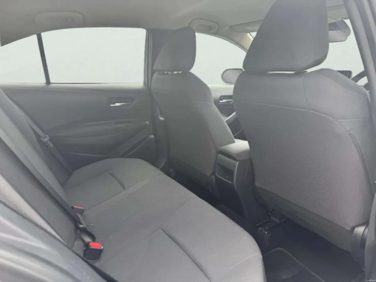 Toyota Corolla 1.6P Aura Saloon 4DR - Image 5