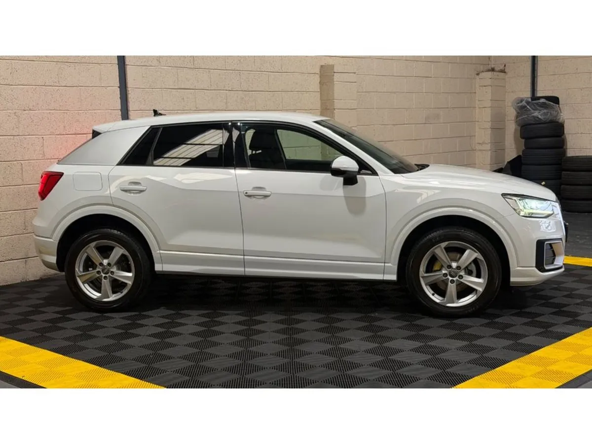 Audi Q2 192 30TFSI Sports - Image 4