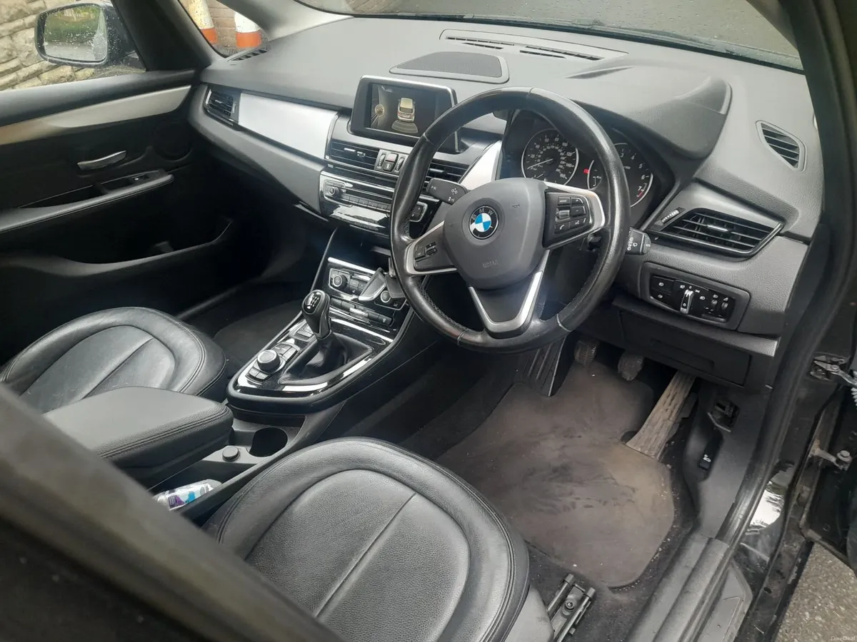 BMW 2-Series 2015 - Image 5
