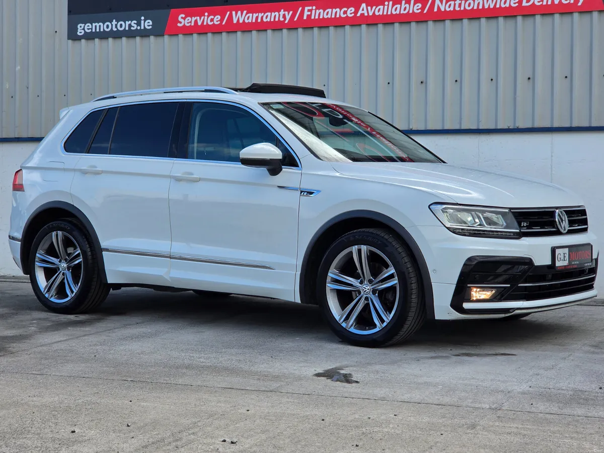 VW Tiguan 2019 R LINE PANORAMIC SUNROOF - Image 5