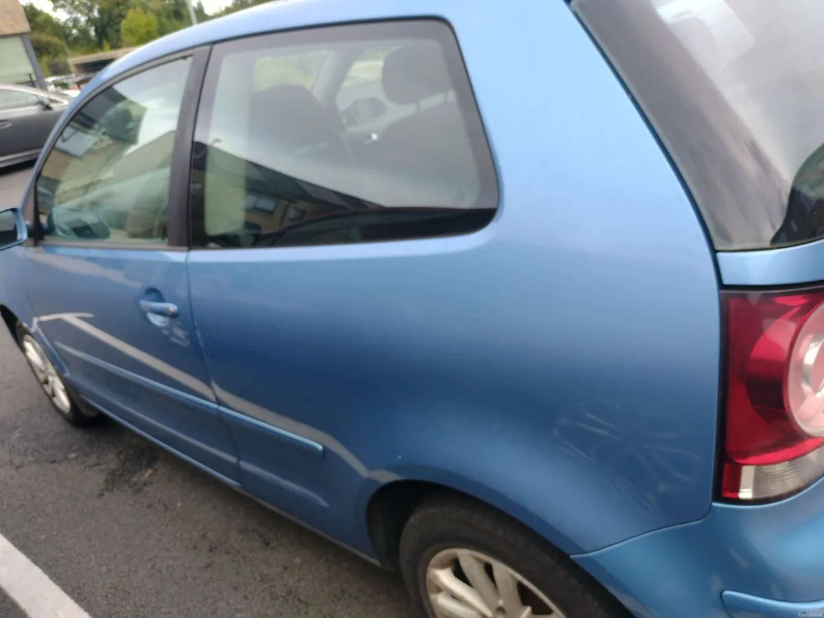 Volkswagen Polo 2007 1.2 lt Petrol Manual transmis - Image 2