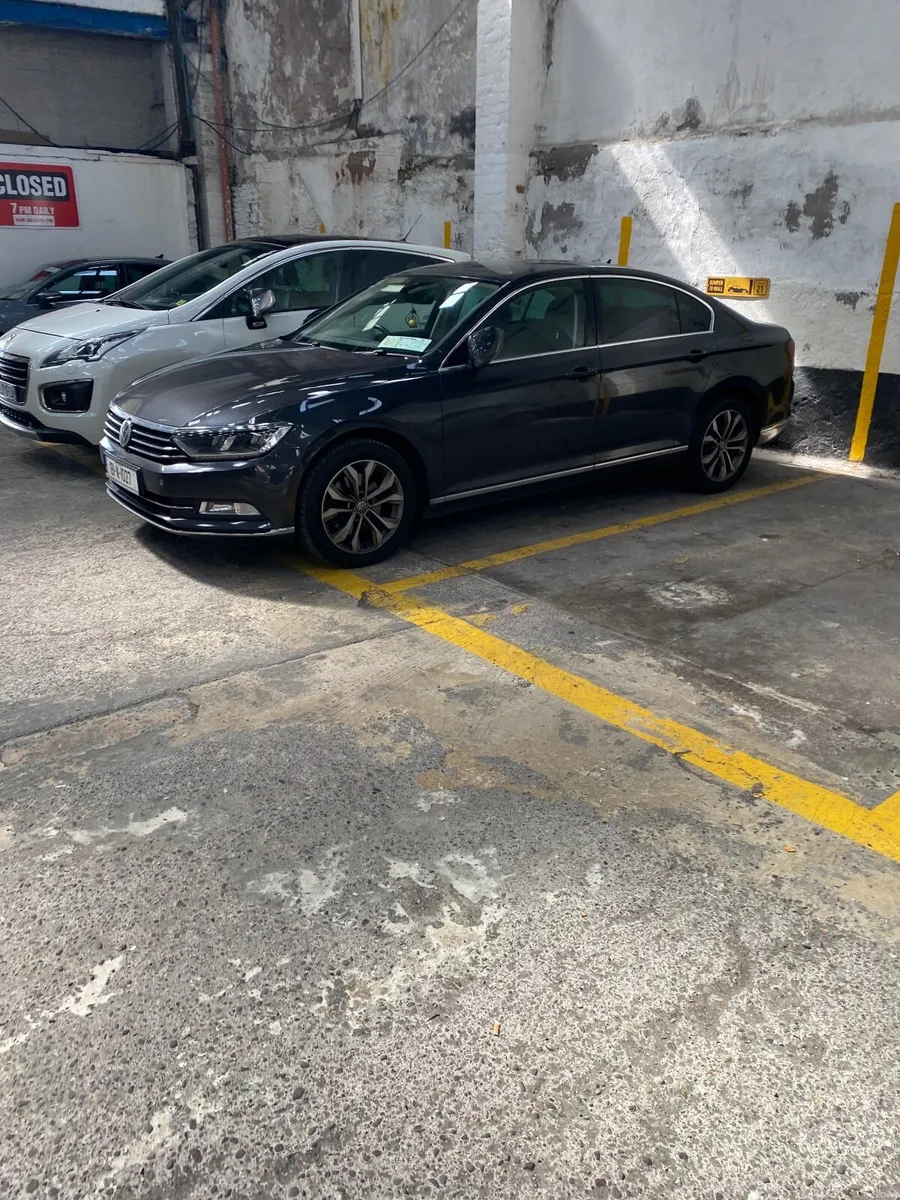 Volkswagen Passat Highline 1.6 Tdi 2018 - Image 6