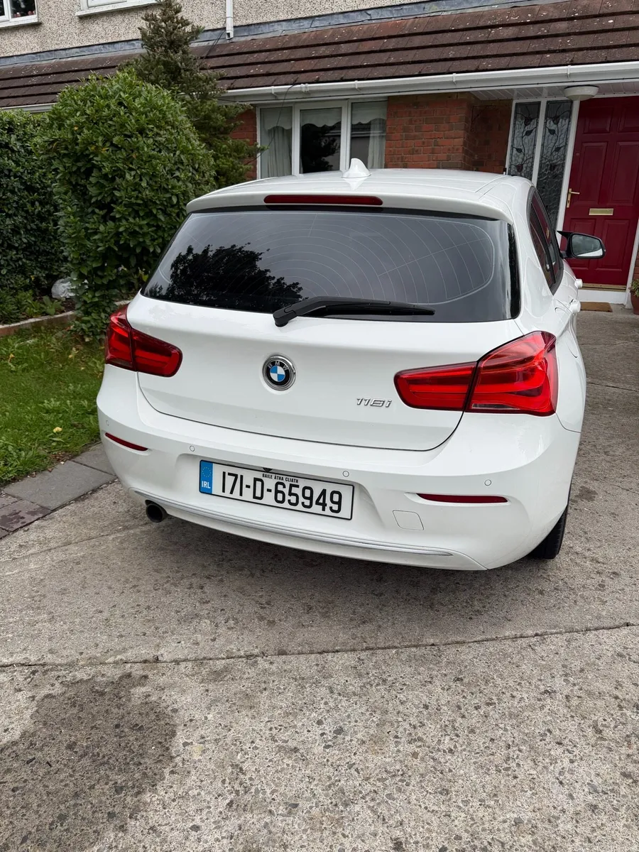 BMW 1 Series 118i Automatic – 2017 | White - Image 4