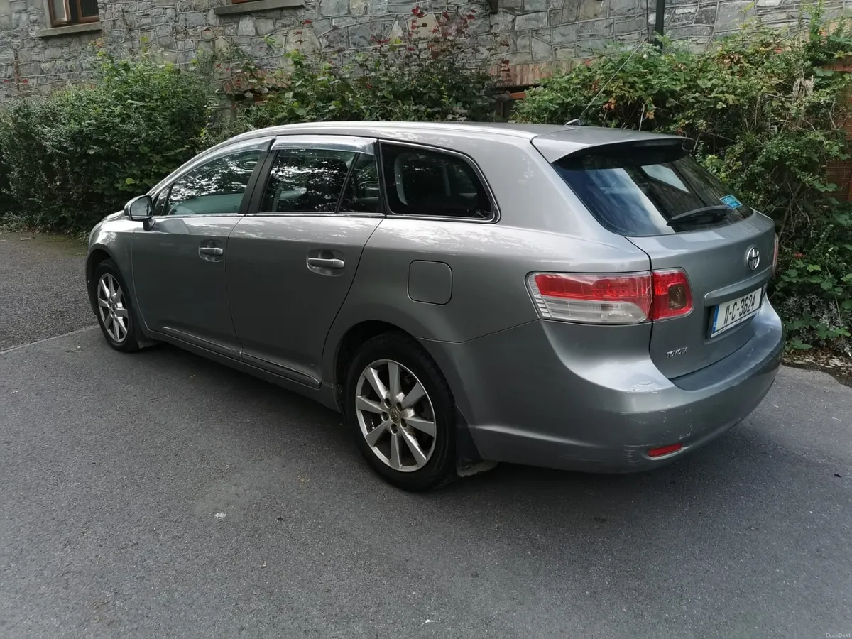 2011 Toyota Avensis Tourer 2.0 *Low Mileage* - Image 4