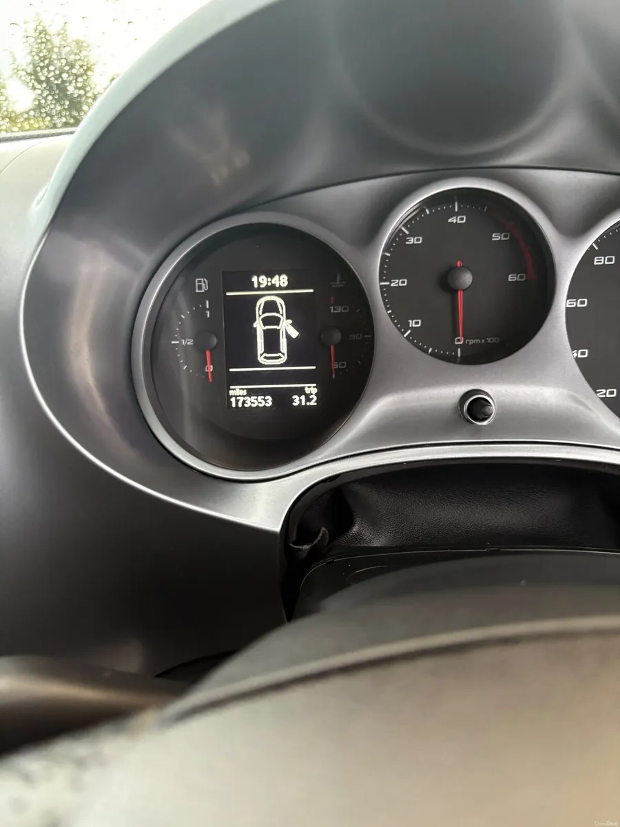 SEAT Leon 2012 - Image 5