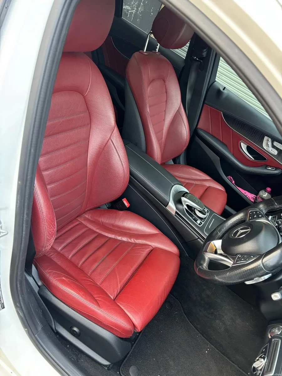 Mercedes C300H - Image 6