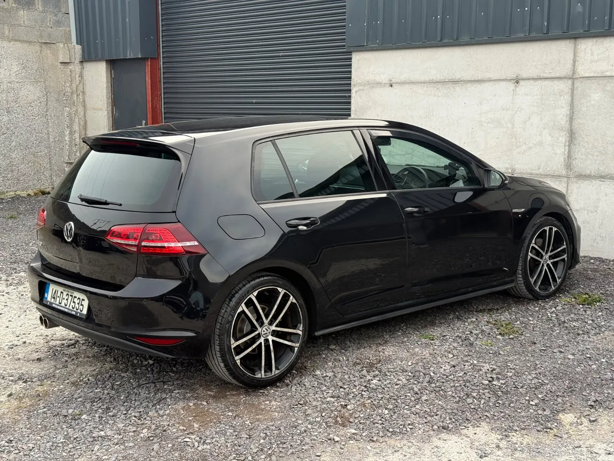 141 VOLKSWAGEN GOLD GTD 2.0TDI - Image 5