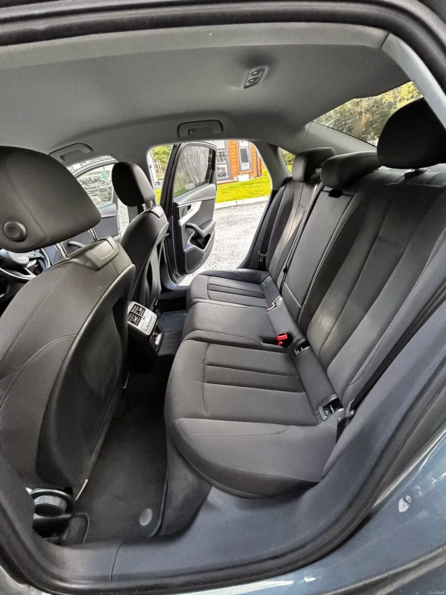 2016 Audi a4 - Image 6